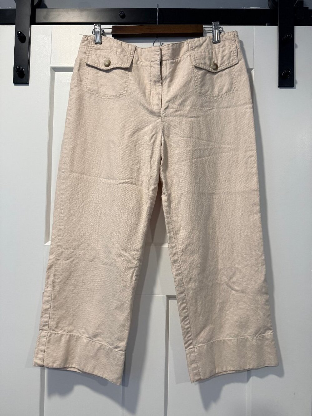 Ann Taylor Linen / Cotton Blend Flowy Tan Capris